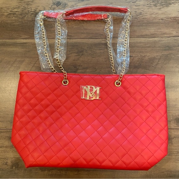 Badgley Mishka Quilted Red Tote Bag with Gold Chain Straps - Picture 2 of 4